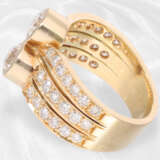 Ring: Breiter und solide gefertigter Goldschmiedering mit Brillant-/Diamantbesatz, ca. 1,71ct, 18K Gold - Foto 5