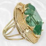 Ring: außergewöhnlicher vintage Goldschmiedering mit grünem Farbstein, alte Handarbeit aus 14K Gold - Foto 4