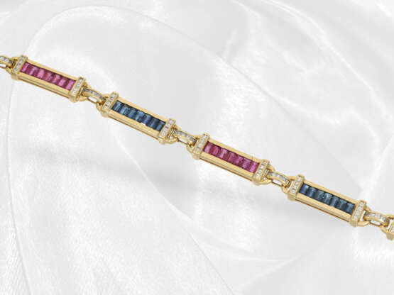 Ring/Armband: äußerst ausgefallene Designer-Goldschmiedearbeit mit Diamanten, Rubinen und Saphiren besetzt - Foto 3