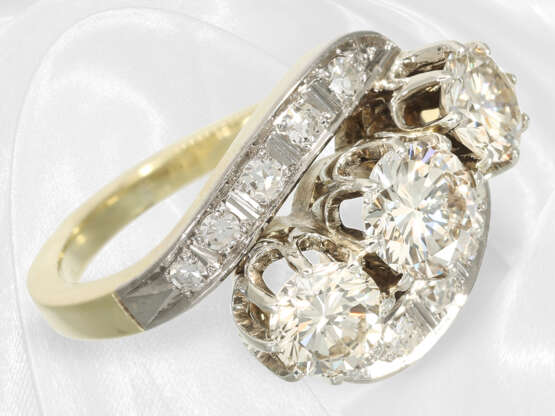 Ring: vintage Goldschmiedering mit schönen Brillanten von zusammen ca. 2ct, Handarbeit aus 14K Gold - photo 2