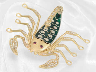 Sehr dekorative, hochfeine Emaille-Goldschmiedebrosche "Skorpion" mit reichem Diamantbesatz und Rubinaugen, russische vintage Goldschmiedearbeit