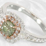 Neuwertiger, sehr eleganter Brillant-Goldschmiedering, natürlicher grüner Diamant von ca. 0,91ct - photo 1