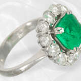 Ring: Hochwertiger Brillantring mit schönem, leuchtenden Smaragd von ca. 2ct - Foto 4
