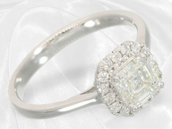 Ring: Feiner Diamant/Brillant-Goldschmiedering, seltener Square Emerald-Cut von 1ct, IGI-Report, neuwertig - photo 3