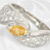 Ring: Neuwertiger und raffiniert gefertigter Brillant/Diamant-Goldschmiedering, oranger Fancy-Diamant von ca. 0,46ct - photo 1