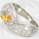Ring: Neuwertiger und raffiniert gefertigter Brillant/Diamant-Goldschmiedering, oranger Fancy-Diamant von ca. 0,46ct - photo 6