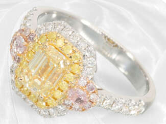 Ring: Ungetragener, sehr hochwertiger Fancy-Brillant/Diamantring, Mittelstein von 1,02ct, insgesamt 1,73ct
