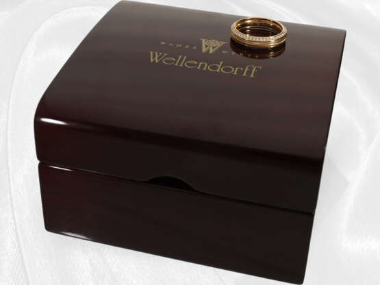 Hochfeiner Wellendorf Brillantring Modell "Liebesglück" mit feinstem, umlaufenden Brillantbesatz, 0,75ct - photo 5