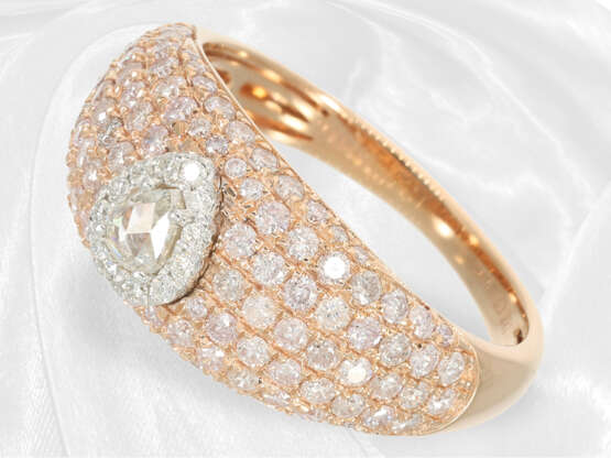 Ring: Neuwertiger moderner Diamant/Brillant-Goldschmiedering mit pinken Brillanten, ca. 1,23ct - фото 2