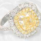 Wertvoller neuwertiger Diamantring mit einem gelben Diamanten von 3ct sowie weiteren Brillanten/Diamanten - photo 2