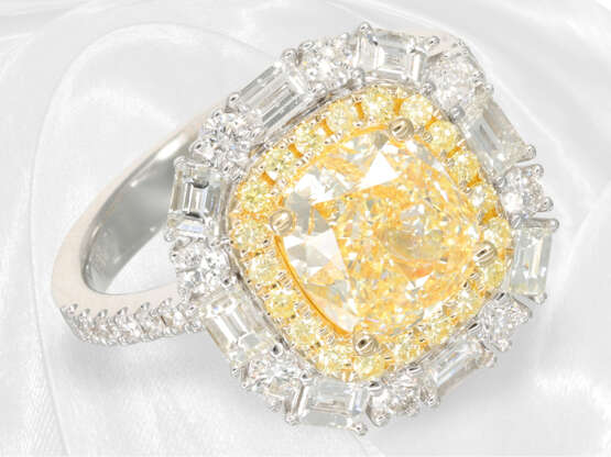 Wertvoller neuwertiger Diamantring mit einem gelben Diamanten von 3ct sowie weiteren Brillanten/Diamanten - Foto 2