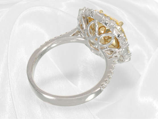 Wertvoller neuwertiger Diamantring mit einem gelben Diamanten von 3ct sowie weiteren Brillanten/Diamanten - фото 5