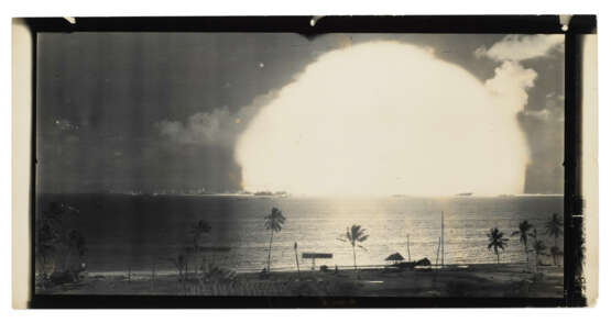 The nuclear tests at Bikini Atoll - photo 4