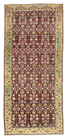 A LARGE AGRA CARPET - Foto 1