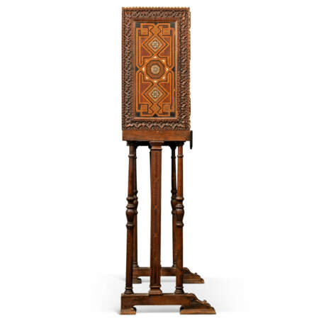 A HISPANO-MORESQUE CARVED AND BONE-INLAID CABINET - photo 8