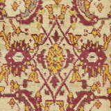 A LARGE AGRA CARPET - фото 2