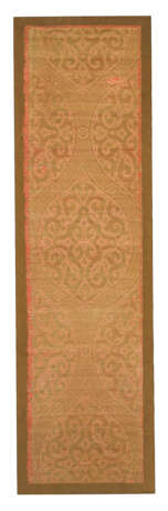 AN IMPORTANT MONGOL `CLOTH OF GOLD` SILK AND METAL-THREAD LAMPAS PANEL - фото 1