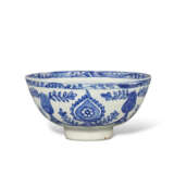 A BLUE AND WHITE K&#220;TAHYA POTTERY BOWL - photo 1