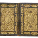 A GROUP OF LEATHER BOOK BINDINGS - Foto 6