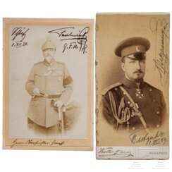 Zwei Geschenkfotos von Zar Ferdinand mit eigenhändiger Signatur in Tinte, datiert 1889 und 1921