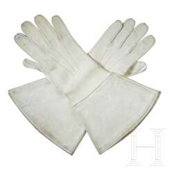 A Pair of White Flag Bearer’s Parade Gloves for SS