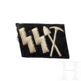 A Single Runic Collar Tab for SS-VT Engineers Enlisted - photo 1