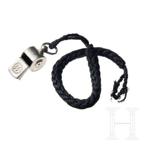A SS Whistle Lanyard - фото 1