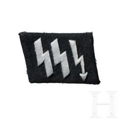 A Single Runic Collar Tab for SS-VT Signals Enlisted/Officer