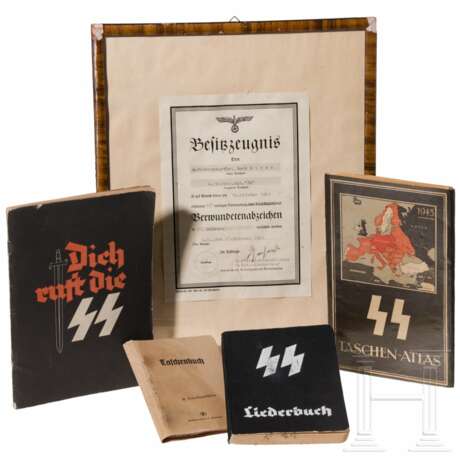Besitzzeugnis eines Unterscharführers im Regiment "Das Reich", SS-Liederbuch, Taschenatlas sowie Werbeheft "Dich ruft die SS" - photo 1