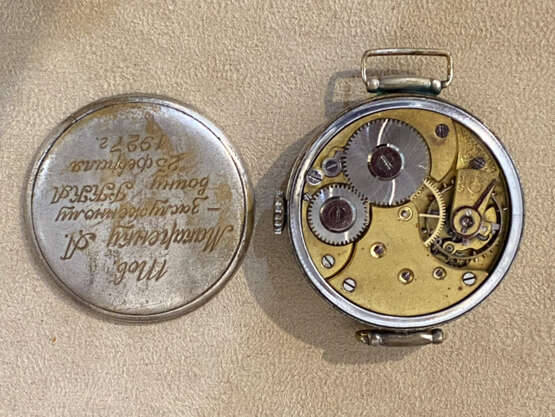 OMEGA-ARMBANDUHR FÜR BESONDERE VERDIENSTE MIT URKUNDE VON 1927 - photo 3