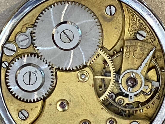 OMEGA-ARMBANDUHR FÜR BESONDERE VERDIENSTE MIT URKUNDE VON 1927 - photo 4