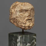 A ROMAN GIALLO ANTICO HERM HEAD OF HERCULES - photo 2