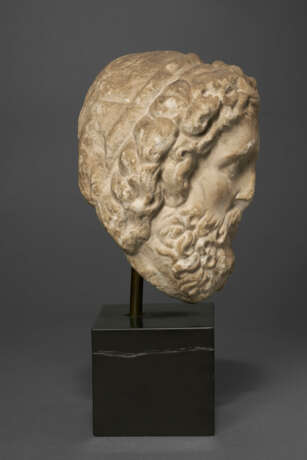 A ROMAN MARBLE HEAD OF ASCLEPIUS - фото 3