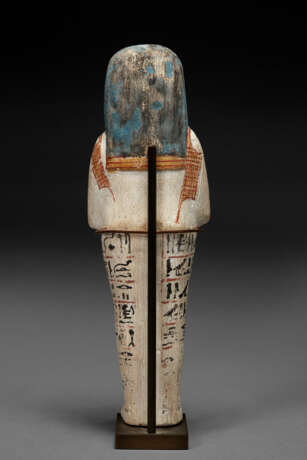 AN EGYPTIAN PAINTED LIMESTONE SHABTI OF THE DRAFTSMAN PAY - Foto 6