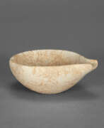 Cycladic civilisation. A CYCLADIC MARBLE SPOUTED BOWL