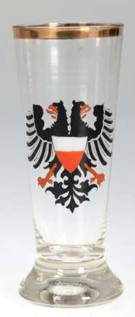 Patriotisches Bierglas mit Doppeladler, Ende 19. Jh., 1/4 Liter, Goldrand, H. 17 cm - photo 1