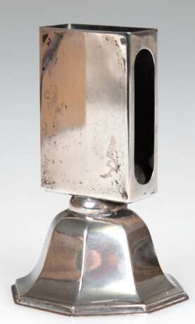 Streichholzschachtel-Halter, 835er Silber, gefüllter, achteckiger Stand, H. 9,5 cm - Foto 1