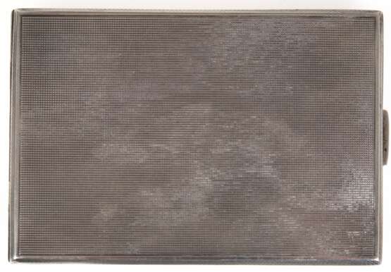 Zigaretten-Etui, 925er Silber, beidseitig feiner Waffeldekor, innen Silber-Steg, 137 g, Gebrauchspuren, 0,9x11x7,5 cm - Foto 1