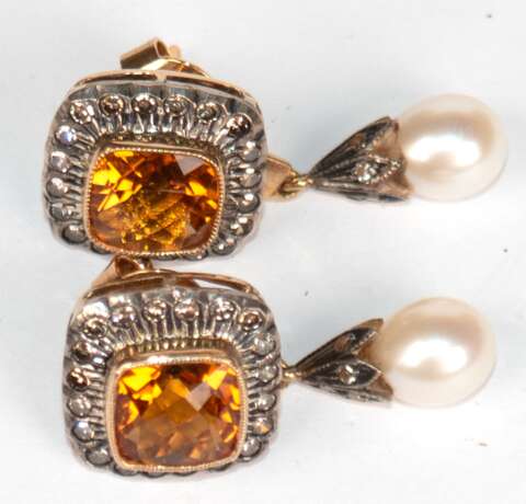 Ohrstecker, 750er GG, vollflächig facettierte Citrine von zus. 4,09 ct. - photo 1