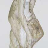 Gartenfigur "Nymphe", Steinguß, Witterungsspuren, H. 107 cm - photo 1