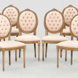 Satz von zehn Stühlen im Louis XVI-Stil - Foto 1