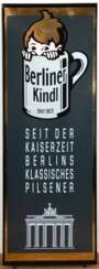 Emaille-Schild &quot;Berliner Kindl&quot;, mit Abplatzungen und Gebrauchspuren, 117x40x1,5 cm