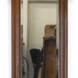 Kleiner Salonspiegel, Rahmen restauriert, neues facettiertes Spiegelglas, 102x49x4 cm - фото 1