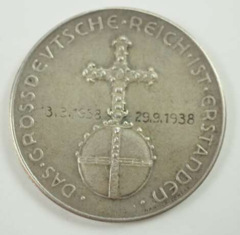 3. Reich: Adolf Hitler Medaille. - photo 2