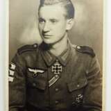 Wehrmacht: Porträt-Foto Ritterkreuzträger Hans Siegler. - фото 1