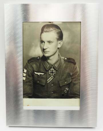 Wehrmacht: Porträt-Foto Ritterkreuzträger Hans Siegler. - photo 2