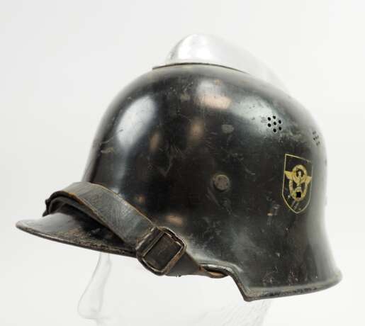 Feuerlöschpolizei: Schutzhelm. - photo 1