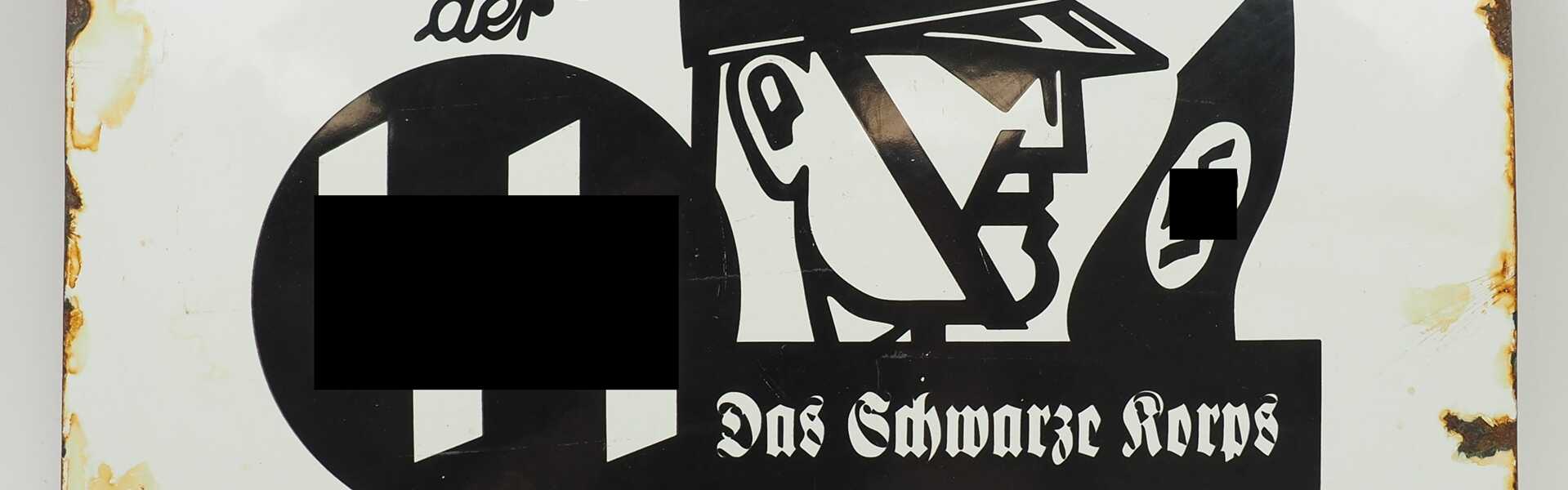 Emailleschild &amp;quot;Die Zeitung der SS - Das Schwarze Korps&amp;quot;.