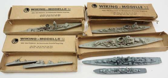 Wiking Modelle - Kriegsschiffe in Originalkarton. - Foto 1