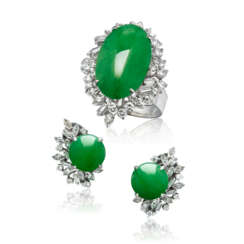 SET OF JADEITE AND DIAMOND RING AND EARRINGS